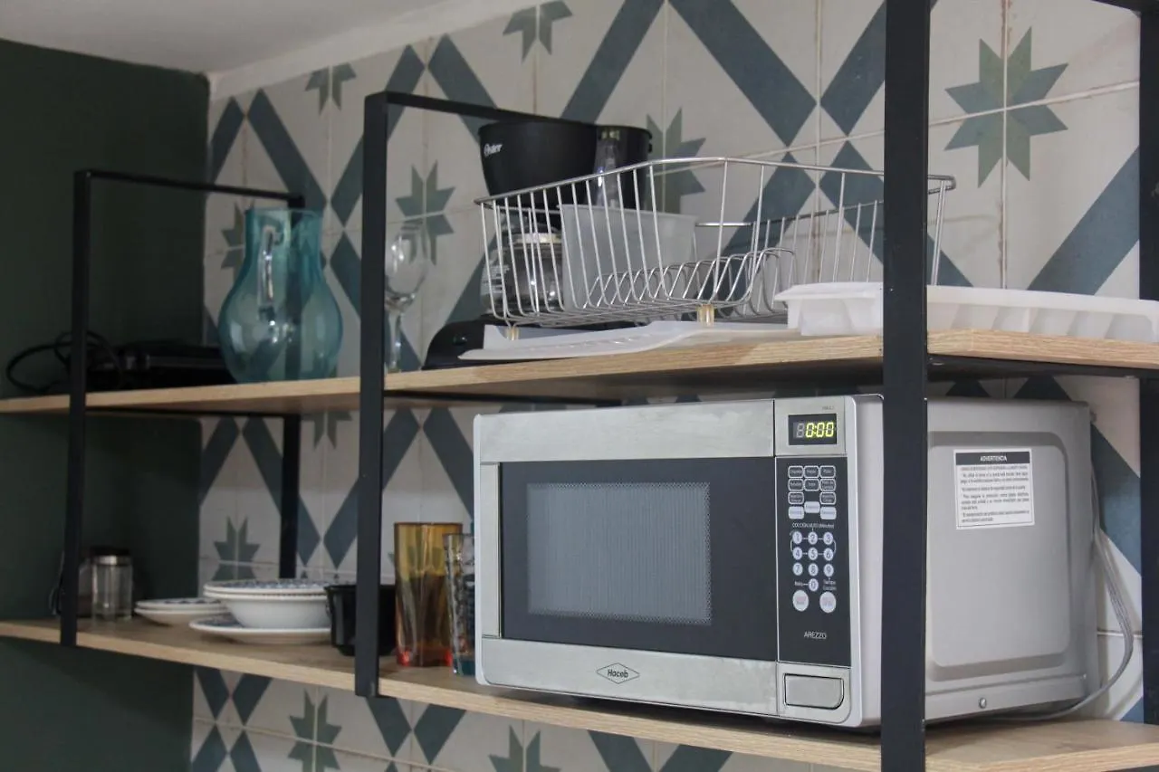Economico Alojamiento En Medellin Por Dias - A102 By Roots Rentals Apartment